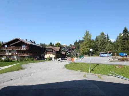 Charmant 2P avec balcon, 5 couchages, pieds des pistes, proche télécabine et centre village - Photo 5