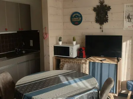 Studio chaleureux, balcon sud, 4 pers., proche centre et pistes - Les Carroz - Photo 2
