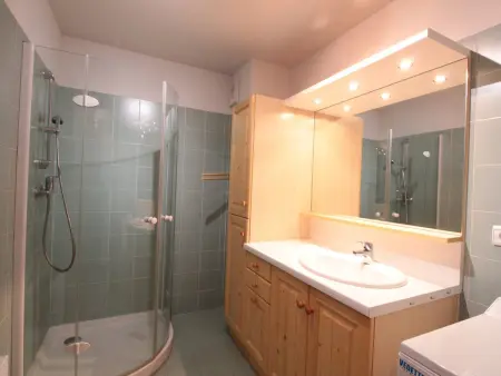Appartement Central 6 Pers, Parking, Ascenseur, Proche Pistes et Commerces - Photo 4