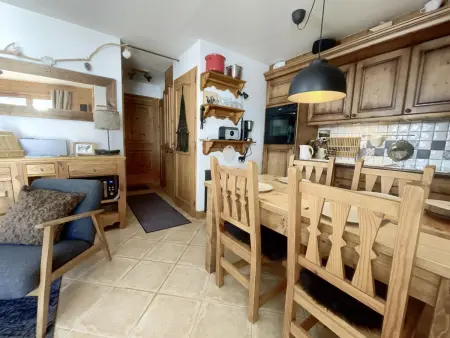 Appartement cosy 3 pièces avec balcon exposé sud, proche piscine et ski bus, idéal pour 4 personnes - Photo 3