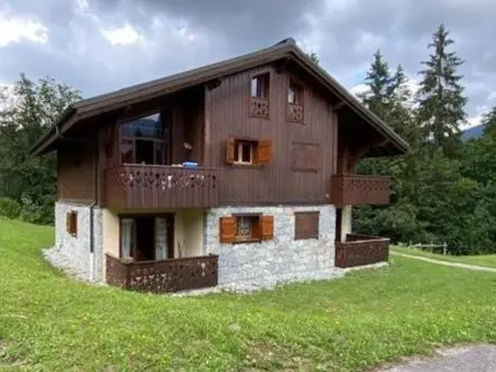 Appartement cosy 3 pièces avec balcon exposé sud, proche piscine et ski bus, idéal pour 4 personnes - Photo 8