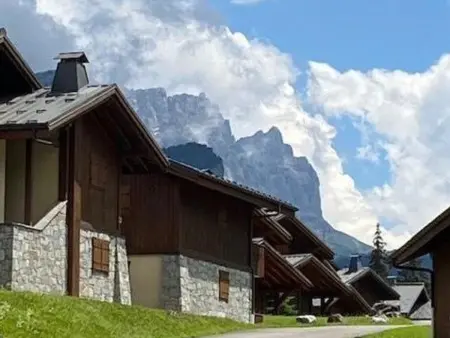 Appartement cosy 3 pièces avec balcon exposé sud, proche piscine et ski bus, idéal pour 4 personnes - Photo 10
