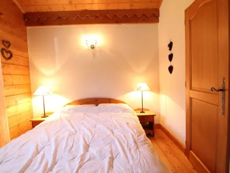 Duplex chaleureux 4 pièces avec wifi, parking, proche spa & bus pour ski - Photo 3