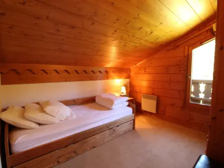 Duplex chaleureux 4 pièces avec wifi, parking, proche spa & bus pour ski - Photo 8