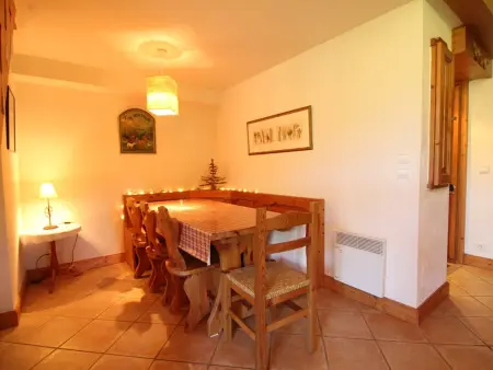 Duplex chaleureux 4 pièces avec wifi, parking, proche spa & bus pour ski - Photo 11