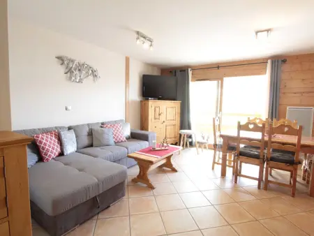Appartement cosy 4 pièces, 8 pers, garage, proche pistes et commerces - Photo 2