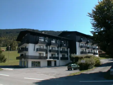 Studio pour 6 pers avec sdd rénovée et parking, sur les pistes - Photo 10