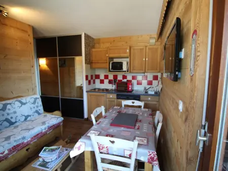 Appartement cosy 4 pers au pied des pistes avec parking, balcon, lave-vaisselle et services additionnels - Photo 1