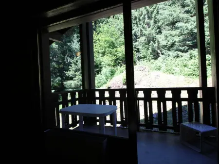 Appartement cosy 5 pers., pied des pistes, balcon est, proche commerces, parking & services - Photo 5