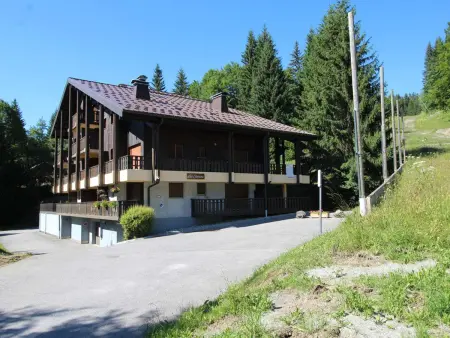Appartement cosy 5 pers., pied des pistes, balcon est, proche commerces, parking & services - Photo 10