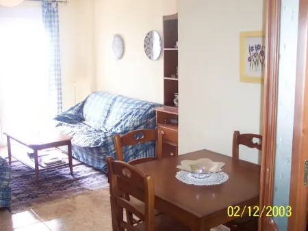 Appartement 2 chambres avec piscine, ascenseur et parking près de la plage - Photo 8