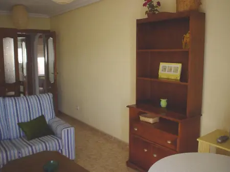 Appartement 2 chambres avec piscine, ascenseur et parking près de la plage - Photo 14