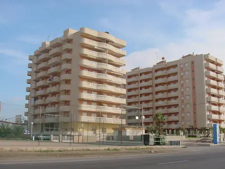 Appartement 2 chambres avec piscine et parking à 50m de la plage - La Manga - Photo 1