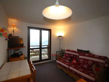Appartement 2 Pièces avec Balcon à 400m des Pistes, Parking Gratuit - Photo 4