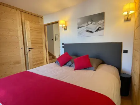 Appartement Alpin Chaleureux avec Sauna et Parking à La Rosière - Photo 5