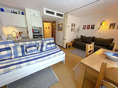 Studio au pied des pistes à Chamonix avec parking privé, proche centre - Photo 2