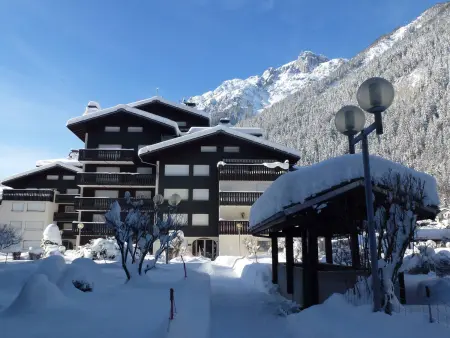 Studio au pied des pistes à Chamonix avec parking privé, proche centre - Photo 16