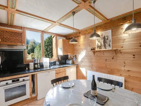 Superbe duplex avec jardin à Chamonix, 4 pers, animaux admis, parking, wifi - Photo 2