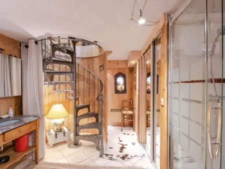 Superbe duplex avec jardin à Chamonix, 4 pers, animaux admis, parking, wifi - Photo 8