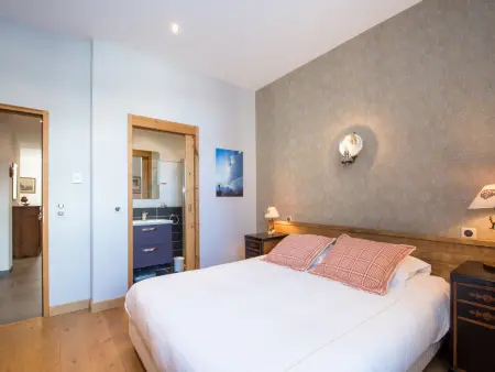 Superbe 4* Appartement de 3 Chambres au Cœur de Chamonix avec Wifi - Photo 8