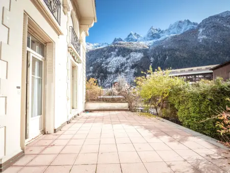 Superbe 4* Appartement de 3 Chambres au Cœur de Chamonix avec Wifi - Photo 15
