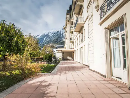 Superbe 4* Appartement de 3 Chambres au Cœur de Chamonix avec Wifi - Photo 17