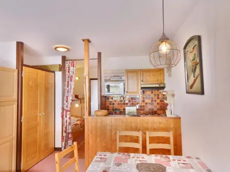 Studio 4 pers. avec balcon, près des pistes et du centre, garage, linge inclus, Morzine-Avoriaz - Photo 3