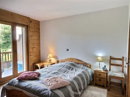 Joli 2 pièces, animaux admis, parking, à Bourg St Maurice - Photo 3