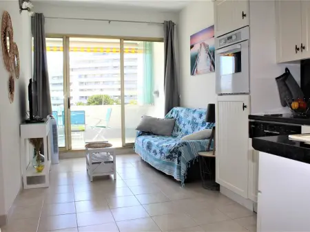 Bel appartement 3 pièces avec terrasse et parking à Villeneuve-Loubet Plage - Photo 3