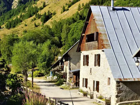 Appartement 8 pers, 3* avec cheminée et WiFi, Valloire - Photo 14