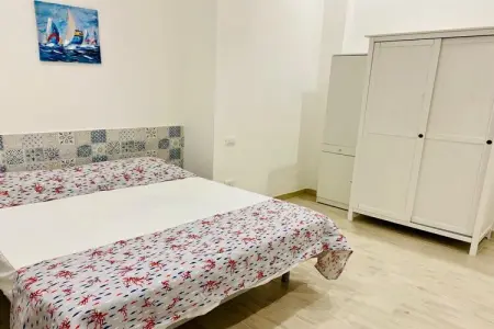 Appartamento Solanto Mare, Villa en Sicile avec jardin et accès à la mer - Photo 17