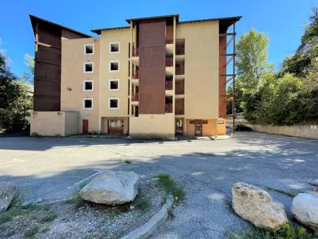 Spacieux T3 à Briançon - 6 pers, 2 balcons, parking, proche télécabine et commerces - Photo 19