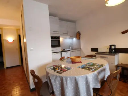 3P 6 Pers, Cuisine rénovée, Balcon Sud, Proche Pistes et Commerces, Parking, Casier à skis - Photo 9