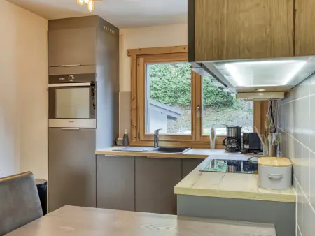 Appartement lumineux 2 chambres proche centre, animaux admis, parking, WiFi - Photo 3