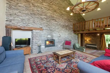 Le Gîte de Jevigné, Gîte rustique à Jevigné - Photo 5