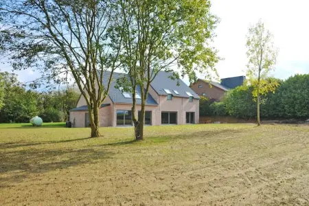 Petit Coin de Paradis, Maison de vacances avec sauna à Somme-Leuze - Photo 13