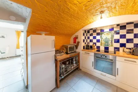 Les Matins Clairs, Gîte de charme avec cheminée à Dinant en Belgique - Photo 13