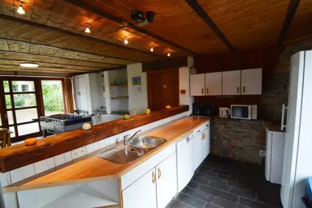 Dans les Champs, Chalet à Petite Langlire avec bain moussant - Photo 3