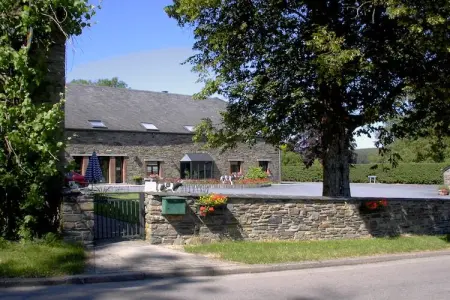 La Blanche Vignerie, Ferme en Ardennes avec piscine et sauna - Photo 5