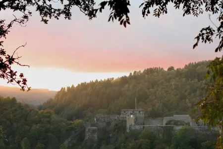 Heurtebise, Maison près du château de Bouillon - Photo 24