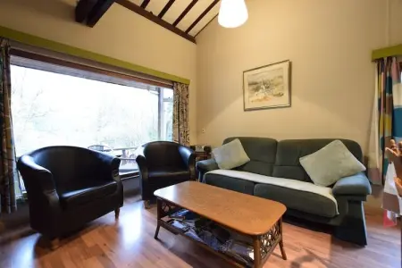 La Buresse, Chalet forestier avec étangs - Photo 6