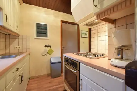 La Buresse, Chalet forestier avec étangs - Photo 8