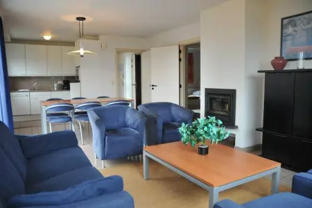 Résidence Durbuy 12, Appartement avec cheminée et jardin - Photo 2