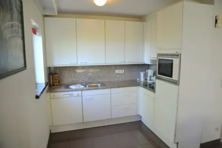 Résidence Durbuy 12, Appartement avec cheminée et jardin - Photo 4