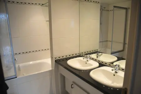 Résidence Durbuy 12, Appartement avec cheminée et jardin - Photo 12