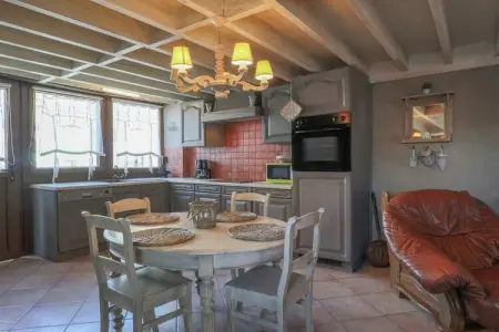Le Fournil de Rosalie, Gîte confortable avec jardin près de la forêt à Malempré - Photo 9