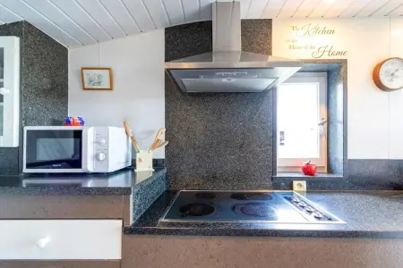 Chalet Den Keibilk, Petit chalet à Westouter avec un jardin et une belle vue - Photo 7
