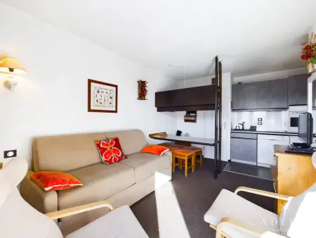 Charmant T2 au pied des pistes avec balcon, plein sud et Wifi - Photo 1