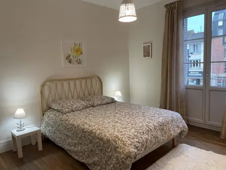 Appartement à Moulins: Confort avec Balcon, Draps et Linge Inclus - Photo 3