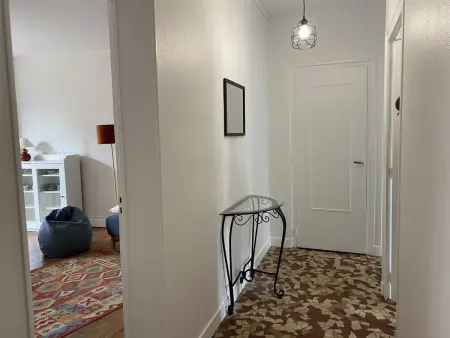 Appartement à Moulins: Confort avec Balcon, Draps et Linge Inclus - Photo 9